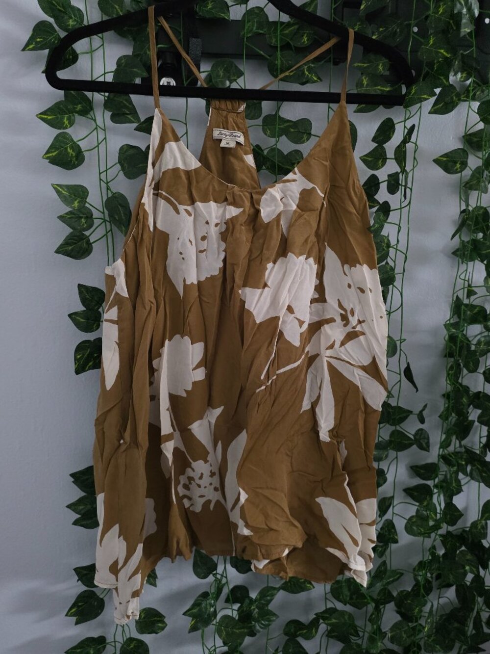 Lucky brand 100% silk top